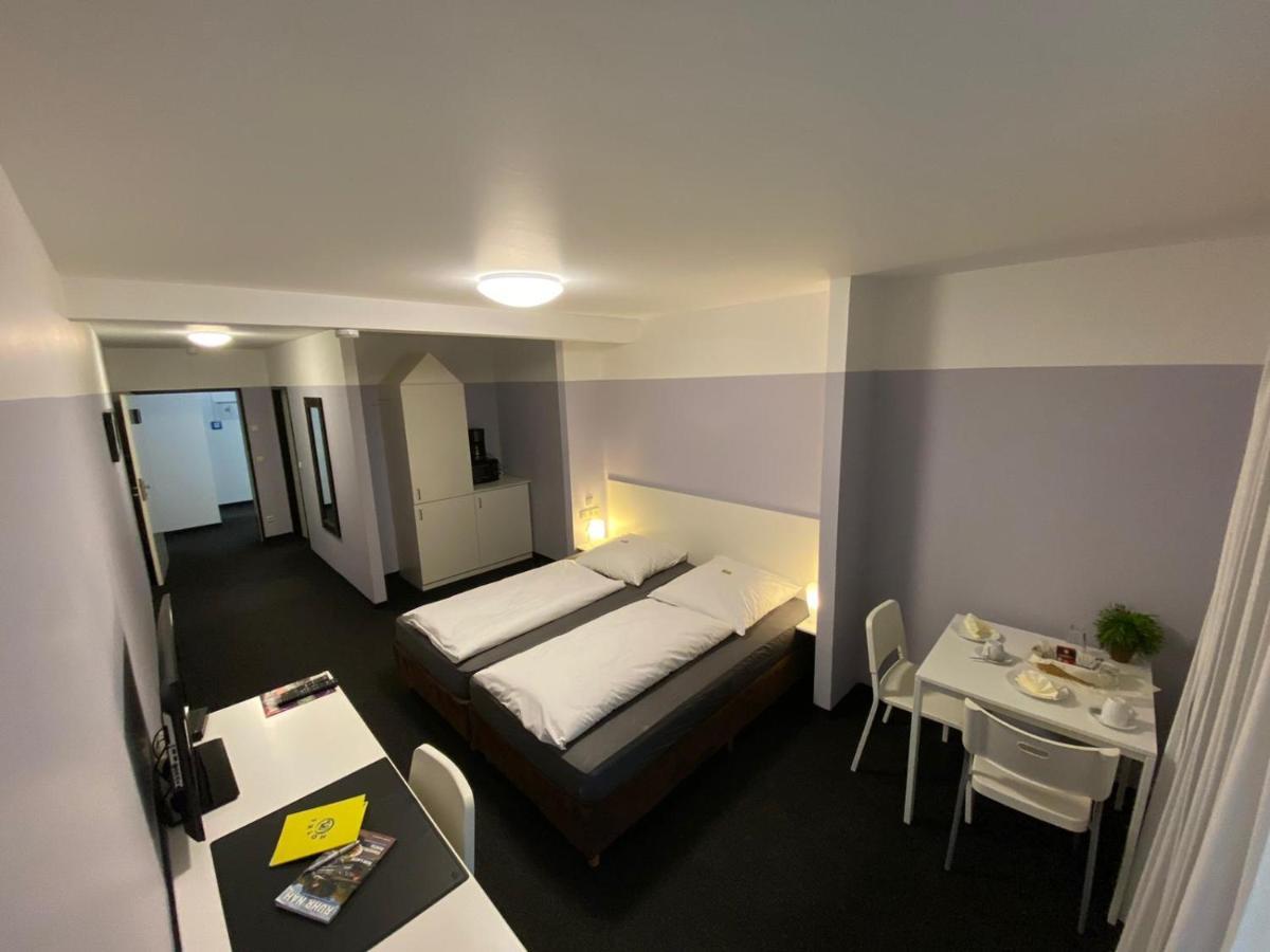מולהיים אן דר רור Hotel U. + Apartments מראה חיצוני תמונה