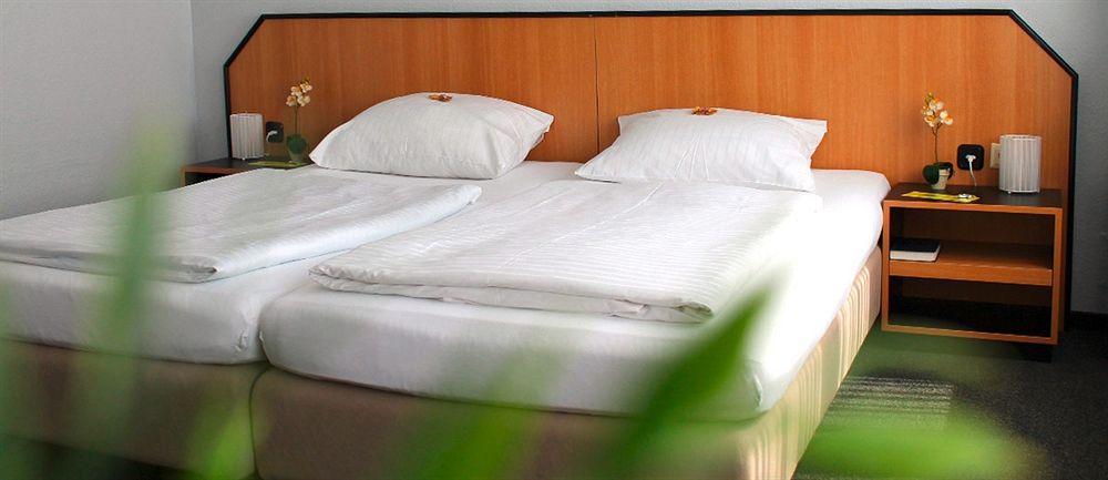 מולהיים אן דר רור Hotel U. + Apartments מראה חיצוני תמונה