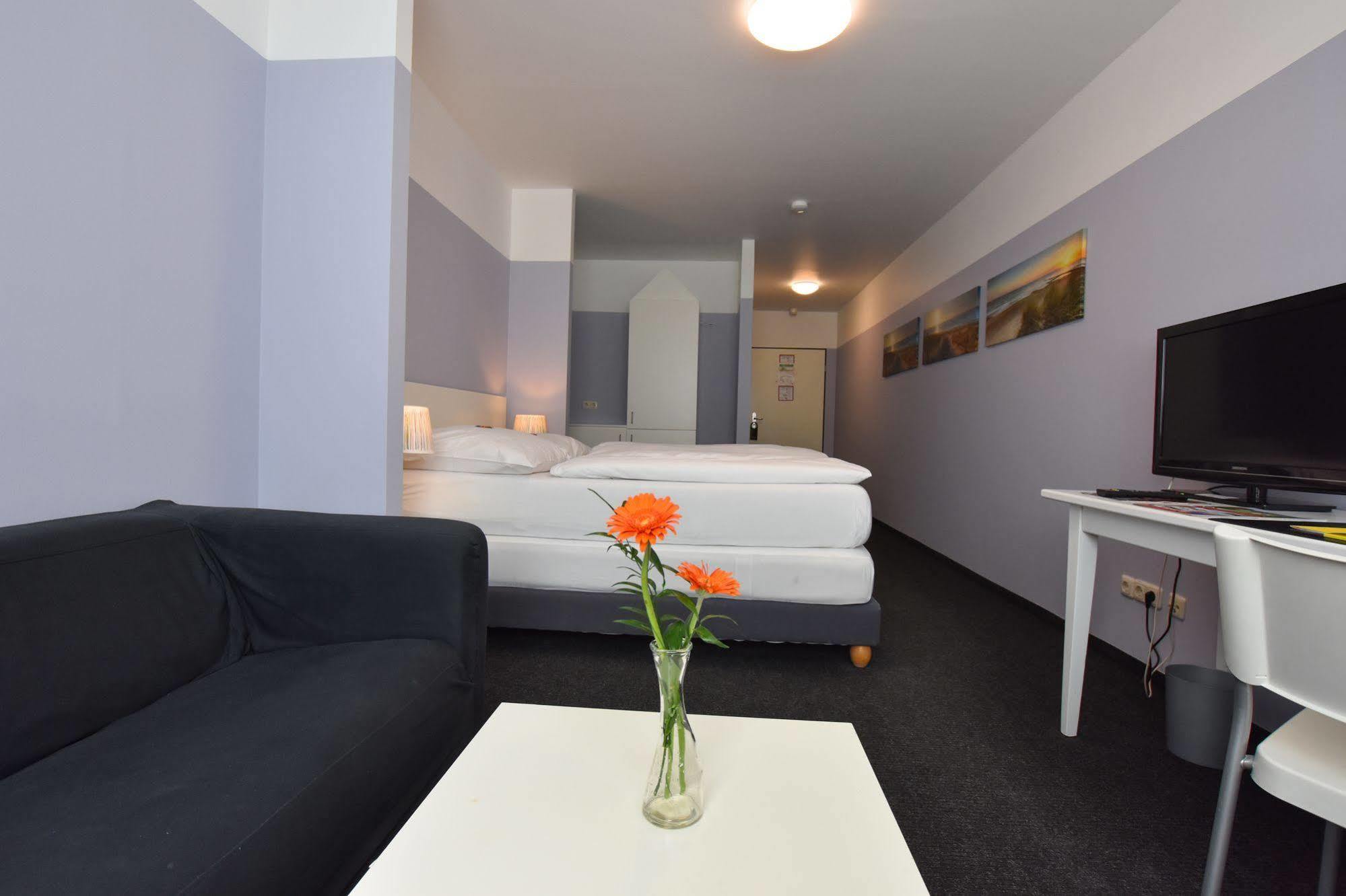 מולהיים אן דר רור Hotel U. + Apartments מראה חיצוני תמונה
