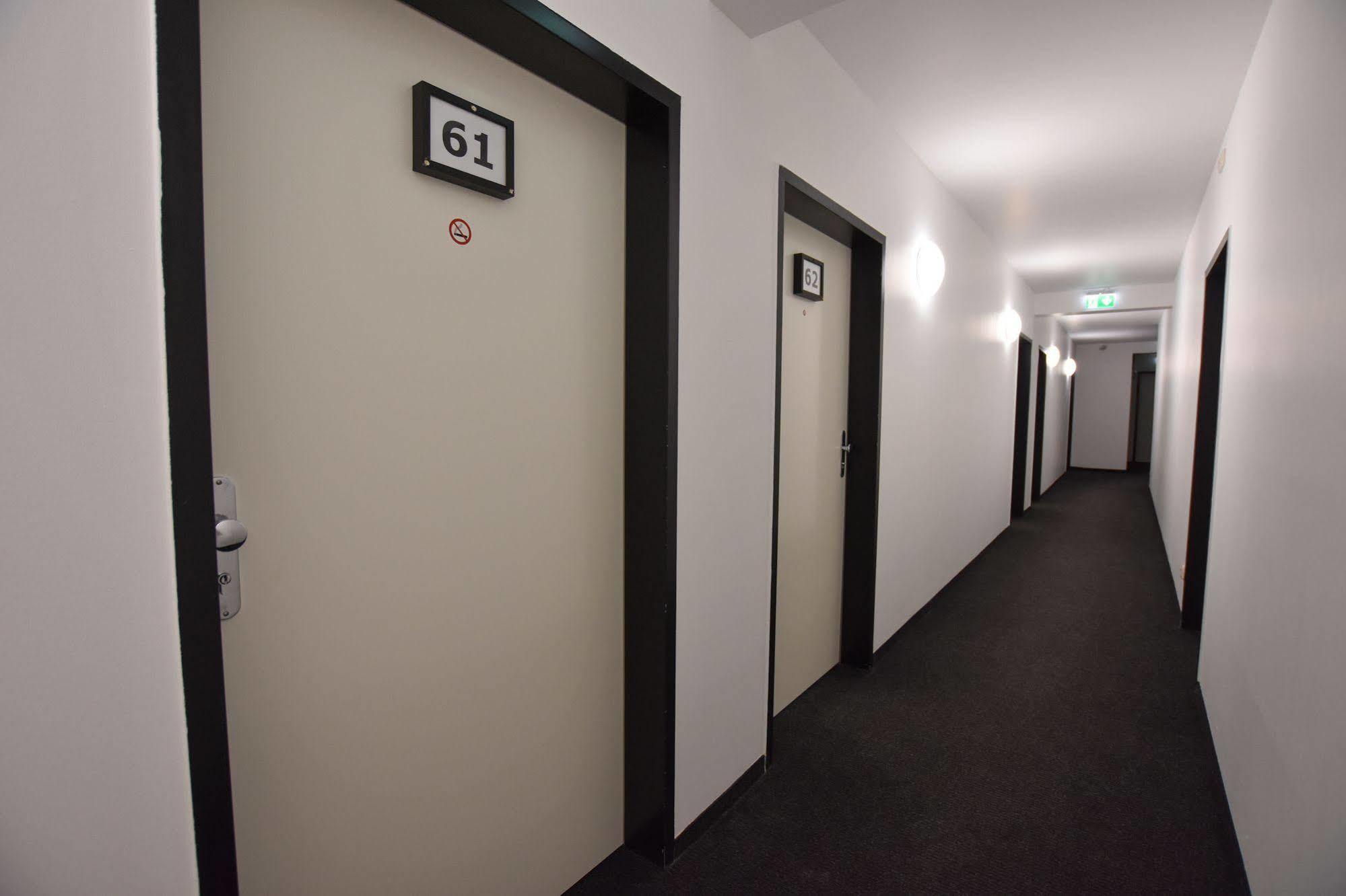 מולהיים אן דר רור Hotel U. + Apartments מראה חיצוני תמונה